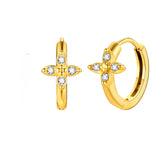 Stainless steel
Tarnish free & waterproof
Bow design
Bow: 12.5mm x 18mm
Weight: 3g
Choose your size
Available in gold & silver