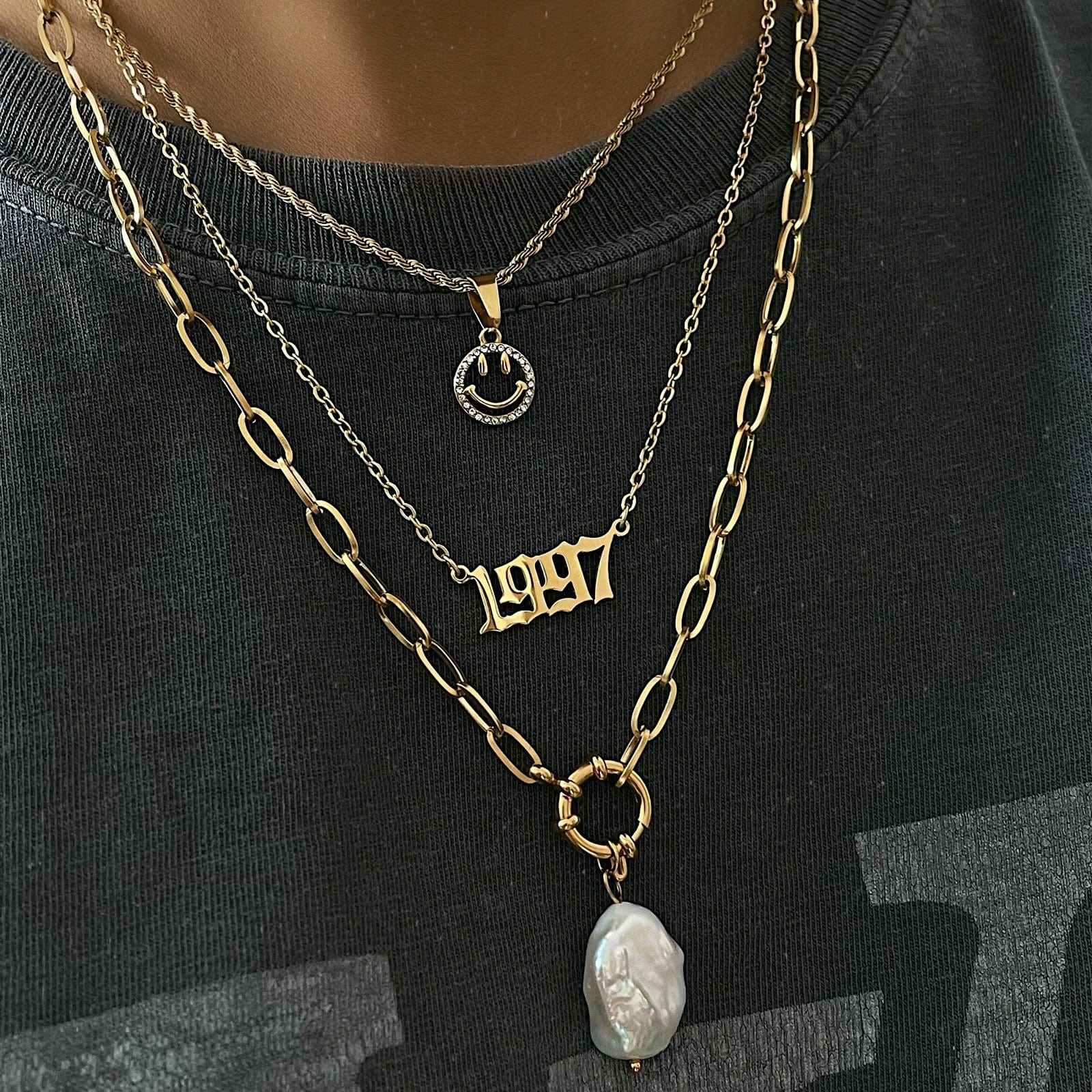 Momentous Date Necklace