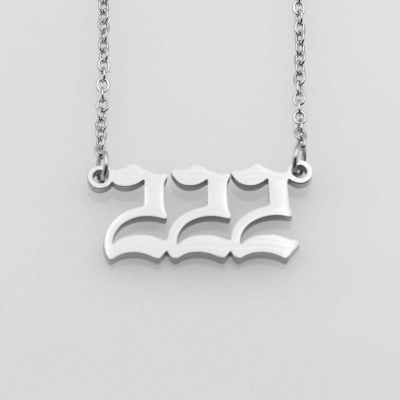 Elegant 18k gold-plated necklace for women - luxury fashion jewelry gift