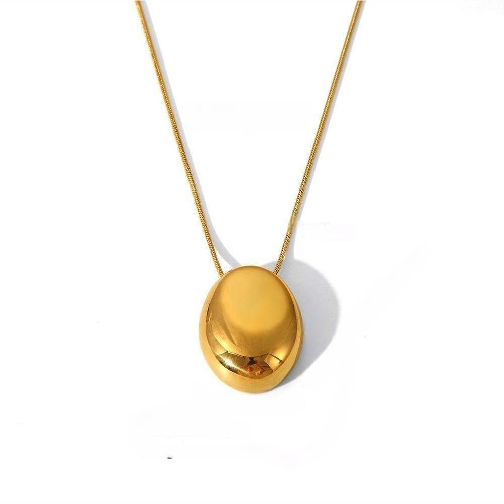 Elegant 18k gold-plated necklace for women - luxury fashion jewelry gift

