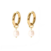 Stainless steel
Tarnish free & waterproof
Faux pearl charm
Hoop diameter: 13mm x thickness: 3mm
Pearl charm: 12mm x 8mm
Weight per pair: 3.5g
Available in gold