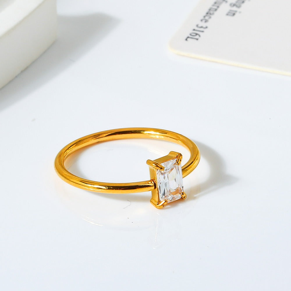 Stainless steel
Tarnish free & waterproof
CZ stone
Stone size: 6mm x 4mm
Weight approx: 1g
Choose your size