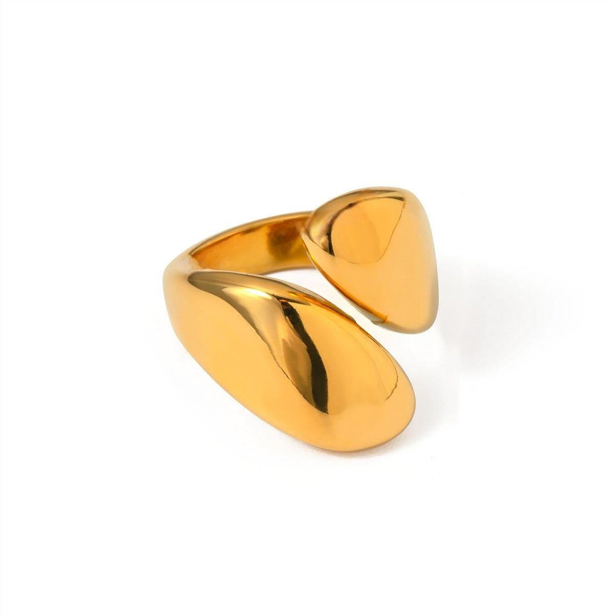 Faye Ring