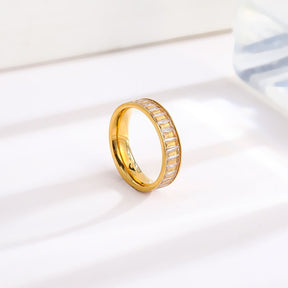 Maldives Ring