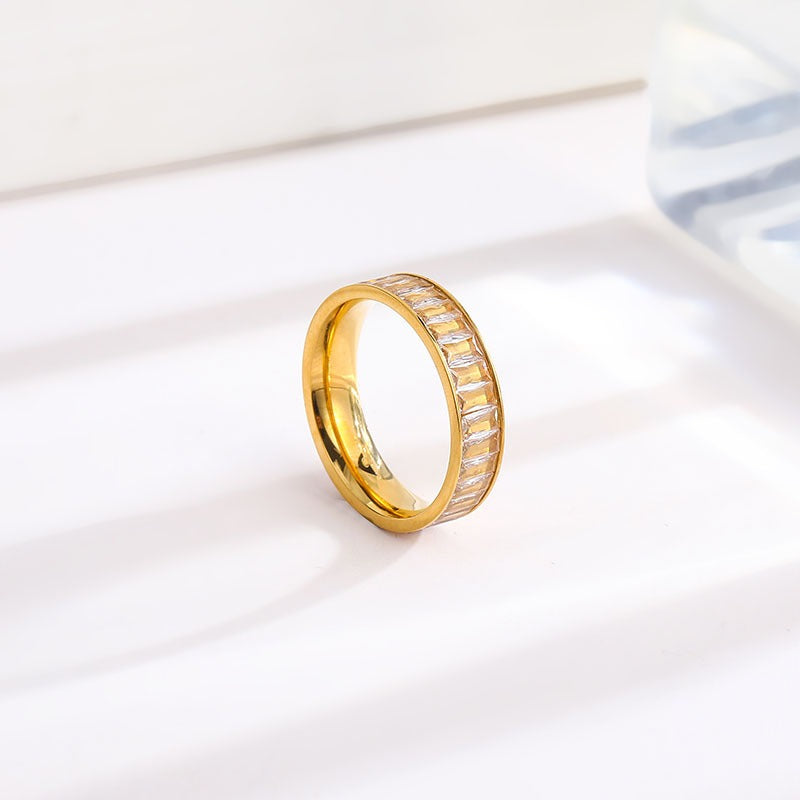 Maldives Ring