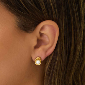 Amber Pearl Stud Earrings