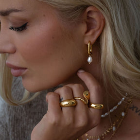 Bora Bora Pearl Hoop Earrings