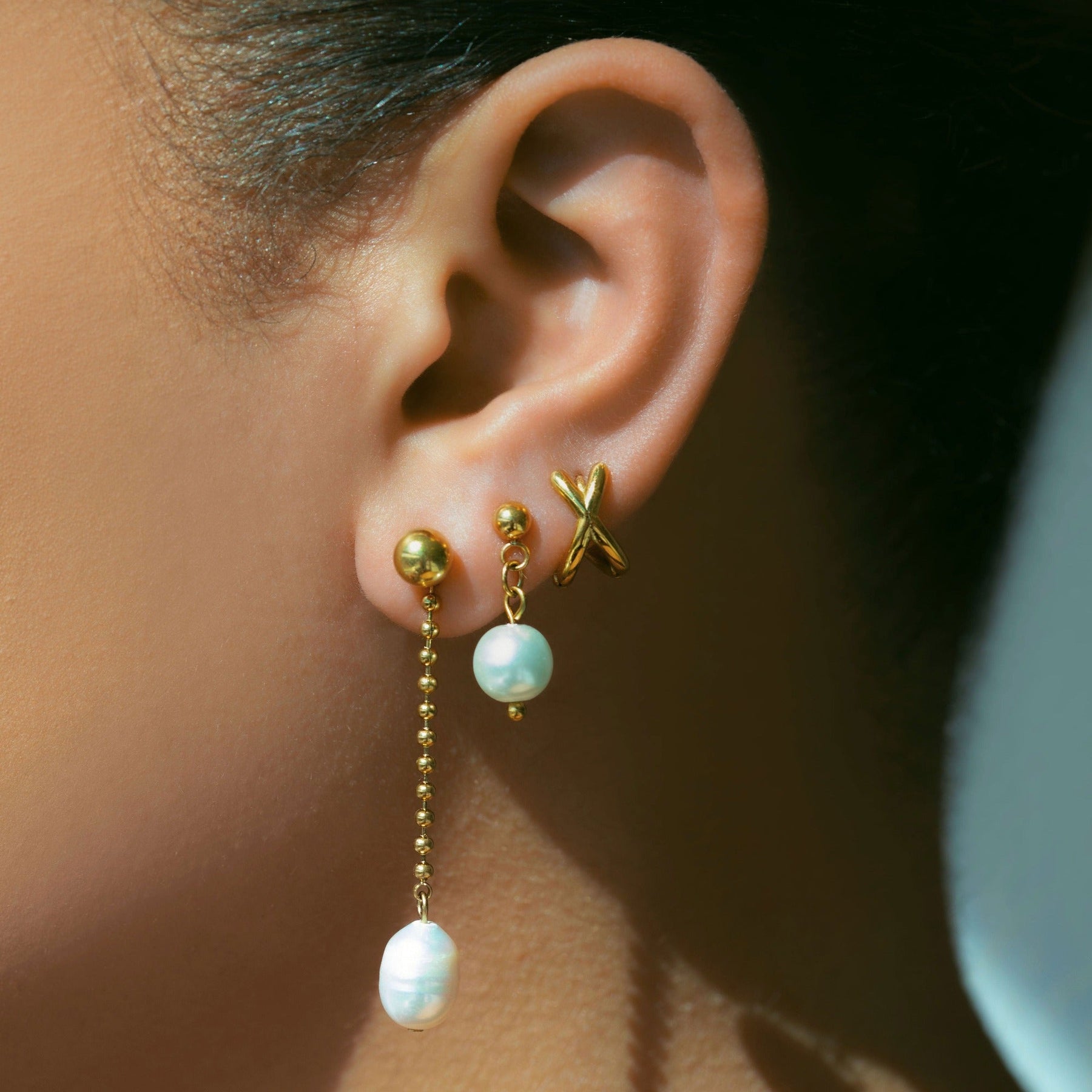 Gold Coast Pearl Earrings