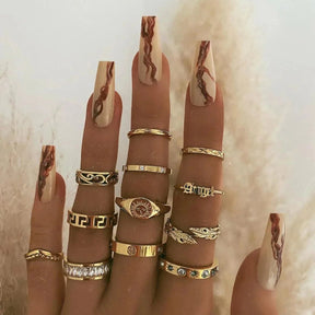 Jude Dainty Band Ring