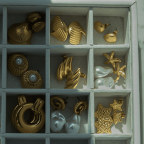 Sandy Pearl Stud Earrings