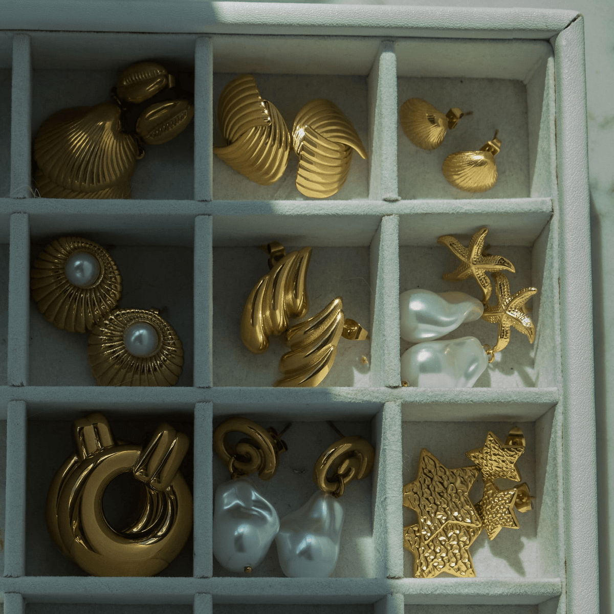 Shelly Stud Earrings