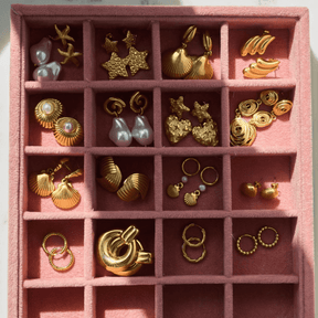 Shelly Stud Earrings